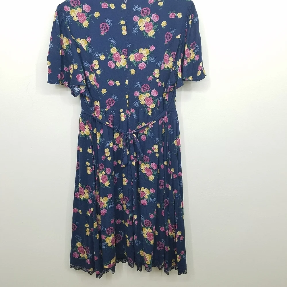 Torrid x Outlander Series Floral Botanical Skater Dress Women's Size 14 - Picture 9 of 13